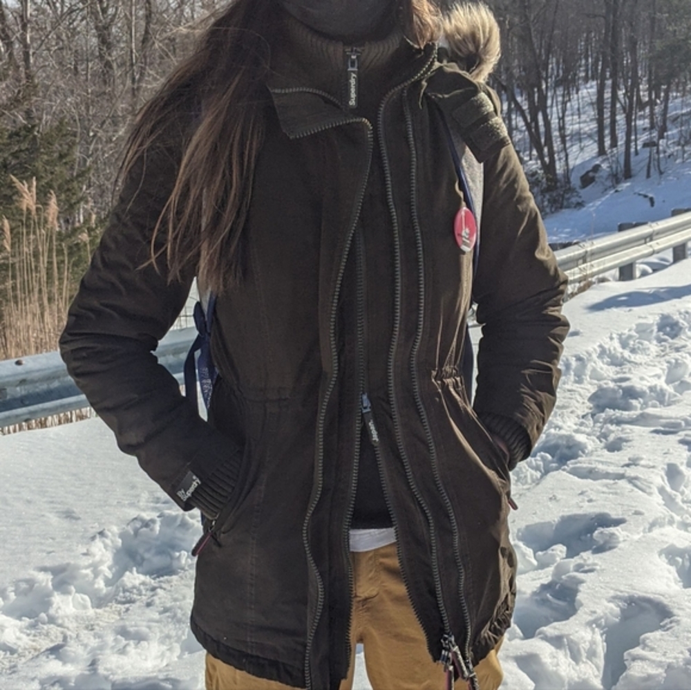 Superdry Microfibre Windparka Jacket in Army